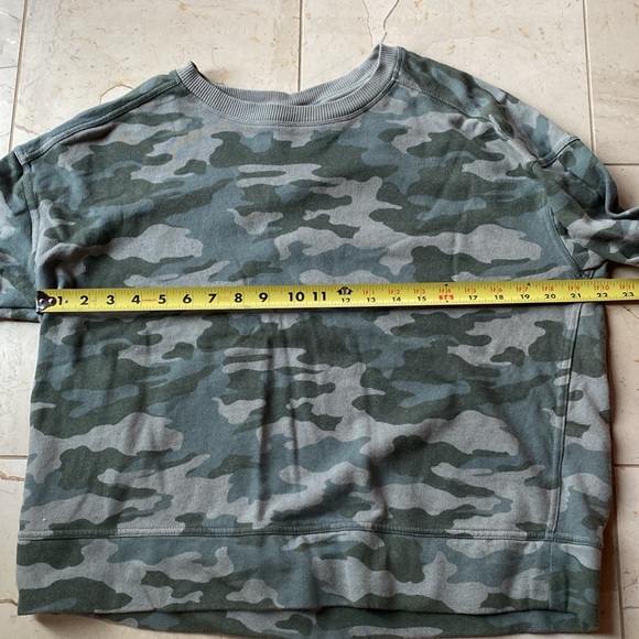 Universal Thread cropped sweatshirt - Picture 5 of 5